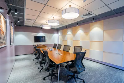 9 Seater Meeting Room