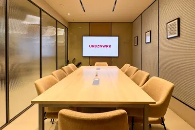 10 Seater Meeting Room
