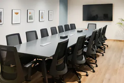 16 Seater Meeting Room