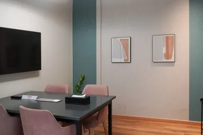 4 Seater Meeting Room interior