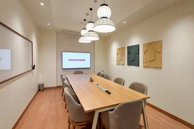 10 Seater Meeting Room