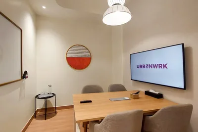 4 Seater Meeting Room