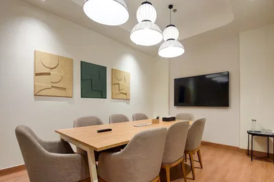 8 Seater Meeting Room