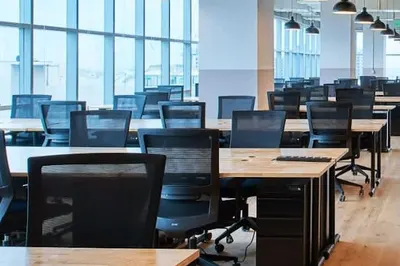Desk – WeWork interior
