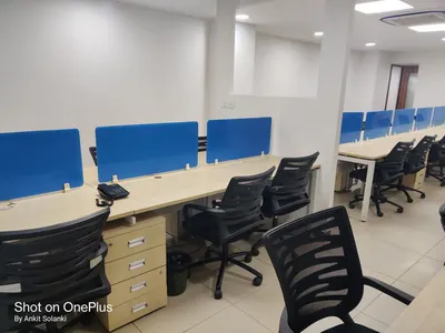 Luxuria Coworks workspace