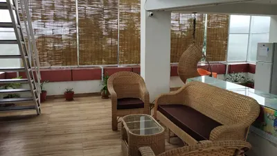 8 Seater Meeting Room