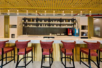 10 Seater Meeting Room