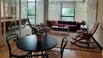 WeWork Prestige Cube