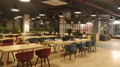 6 Seater Meeting Room