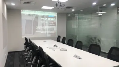12 Seater Meeting Room