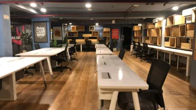 9 Seater Meeting Room