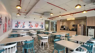 15 Seater Meeting Room