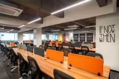 6 Seater Meeting Room