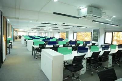 6 Seater Meeting Room