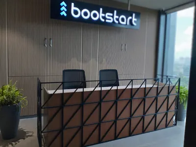 Bootstart in Mundhwa