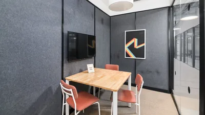 3 Seater Meeting Room