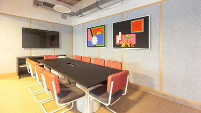 10 Seater Meeting Room