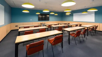 18 Seater Meeting Room