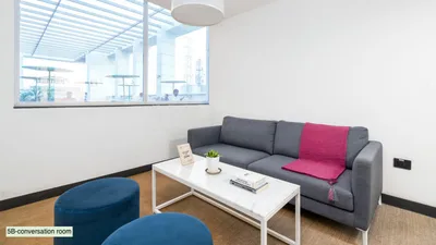 4 Seater Meeting Room