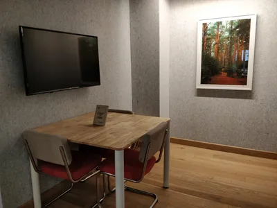 3 Seater Meeting Room