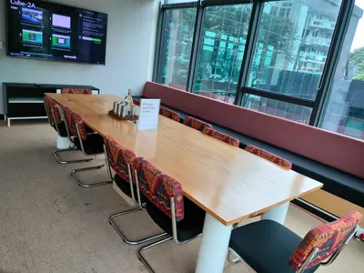 12 Seater Meeting Room