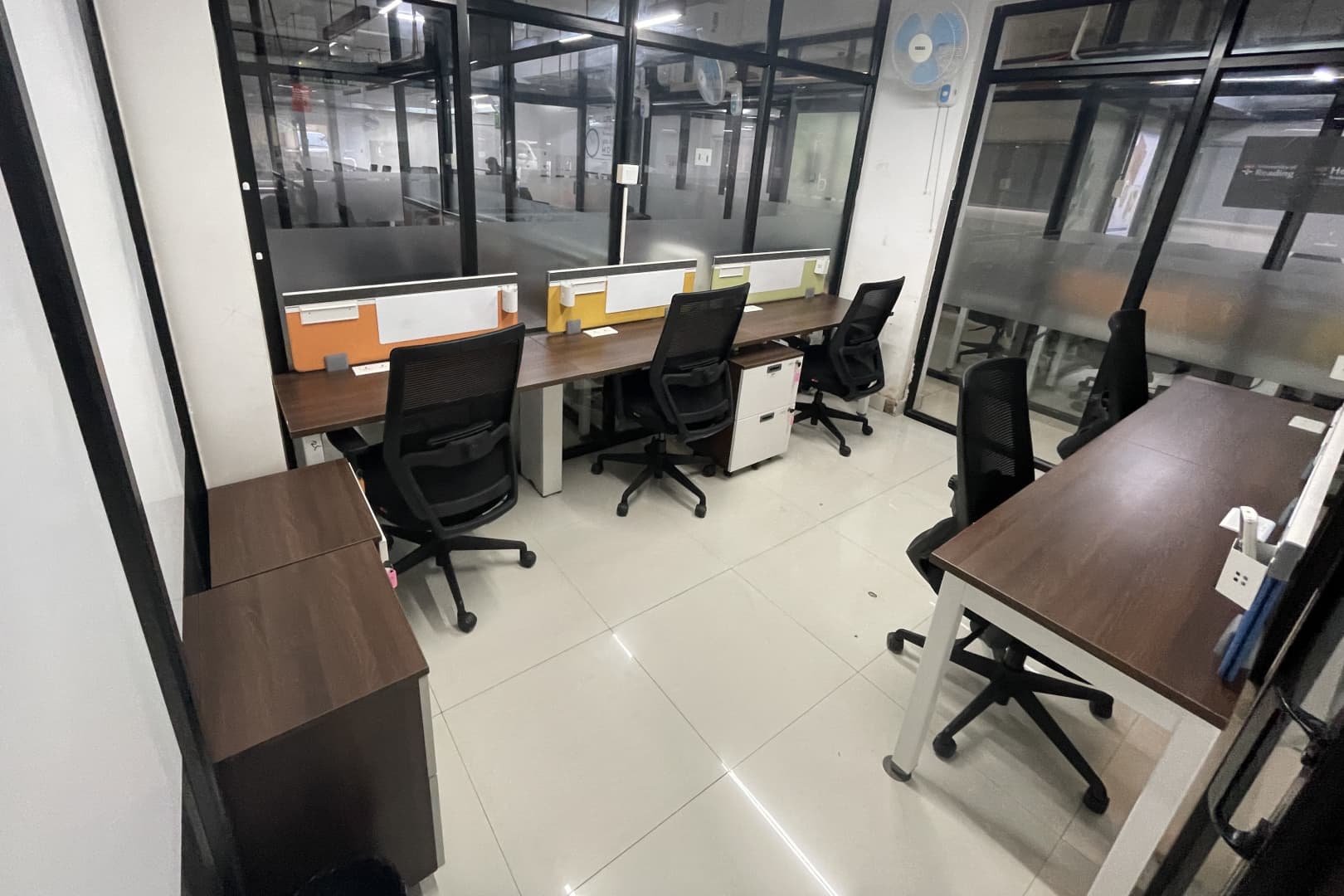 Premium Desk