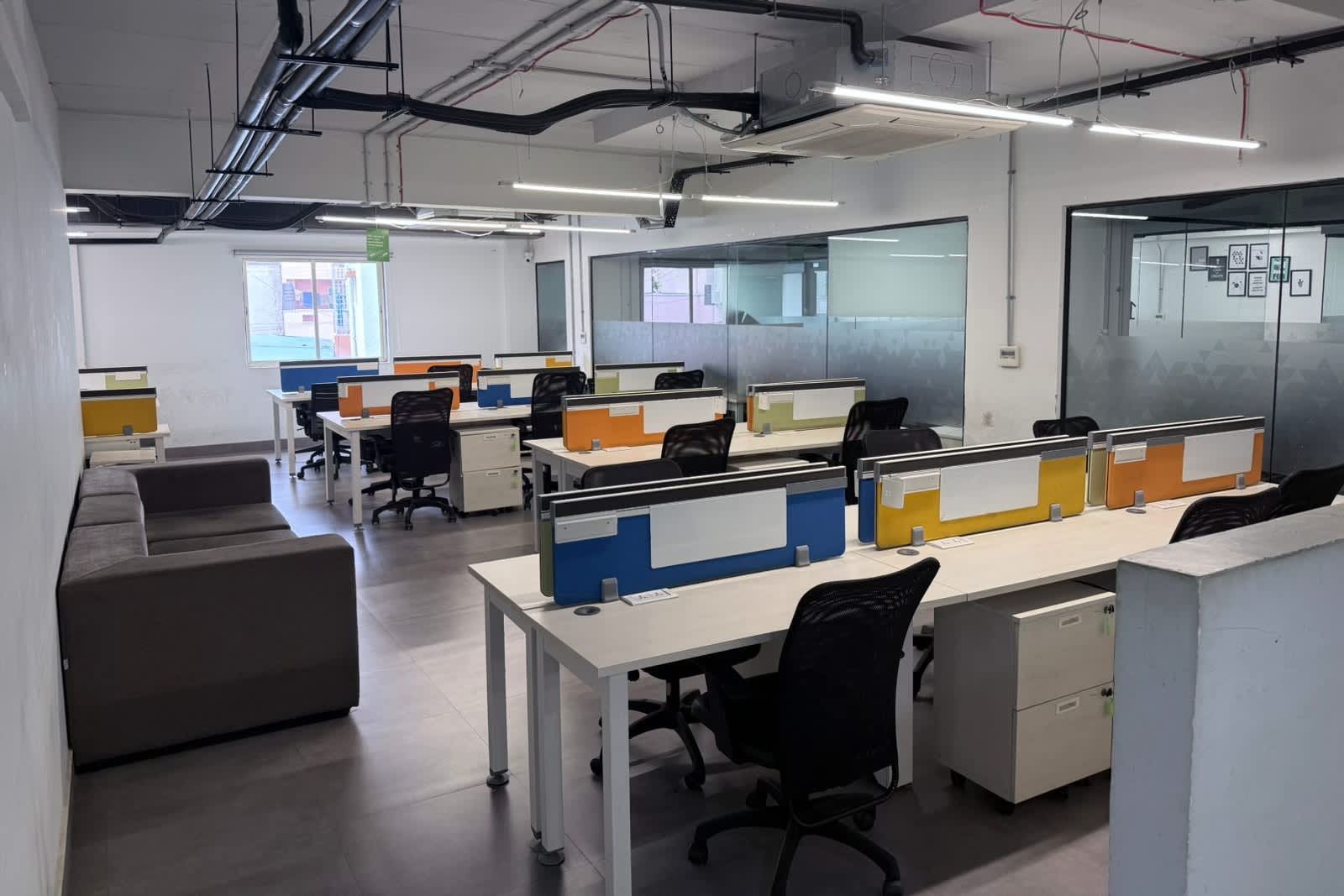 Desk – 91Springboard workspace