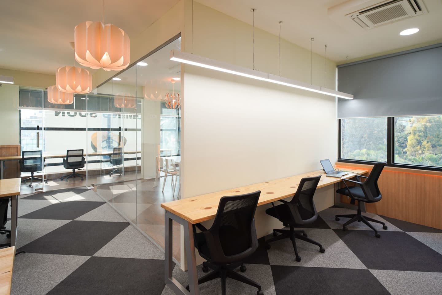 Ready-to-move office