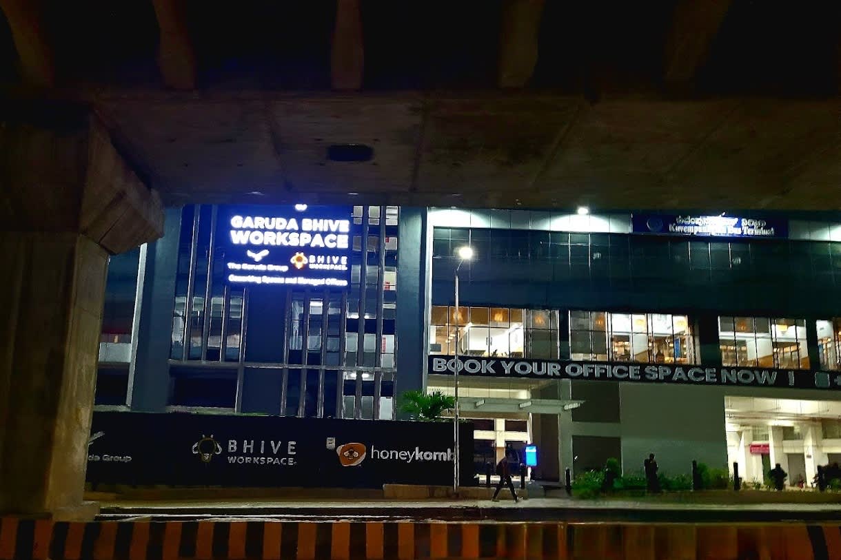 BHIVE Shree Garuda Swagath Mall,Jayanagar interior