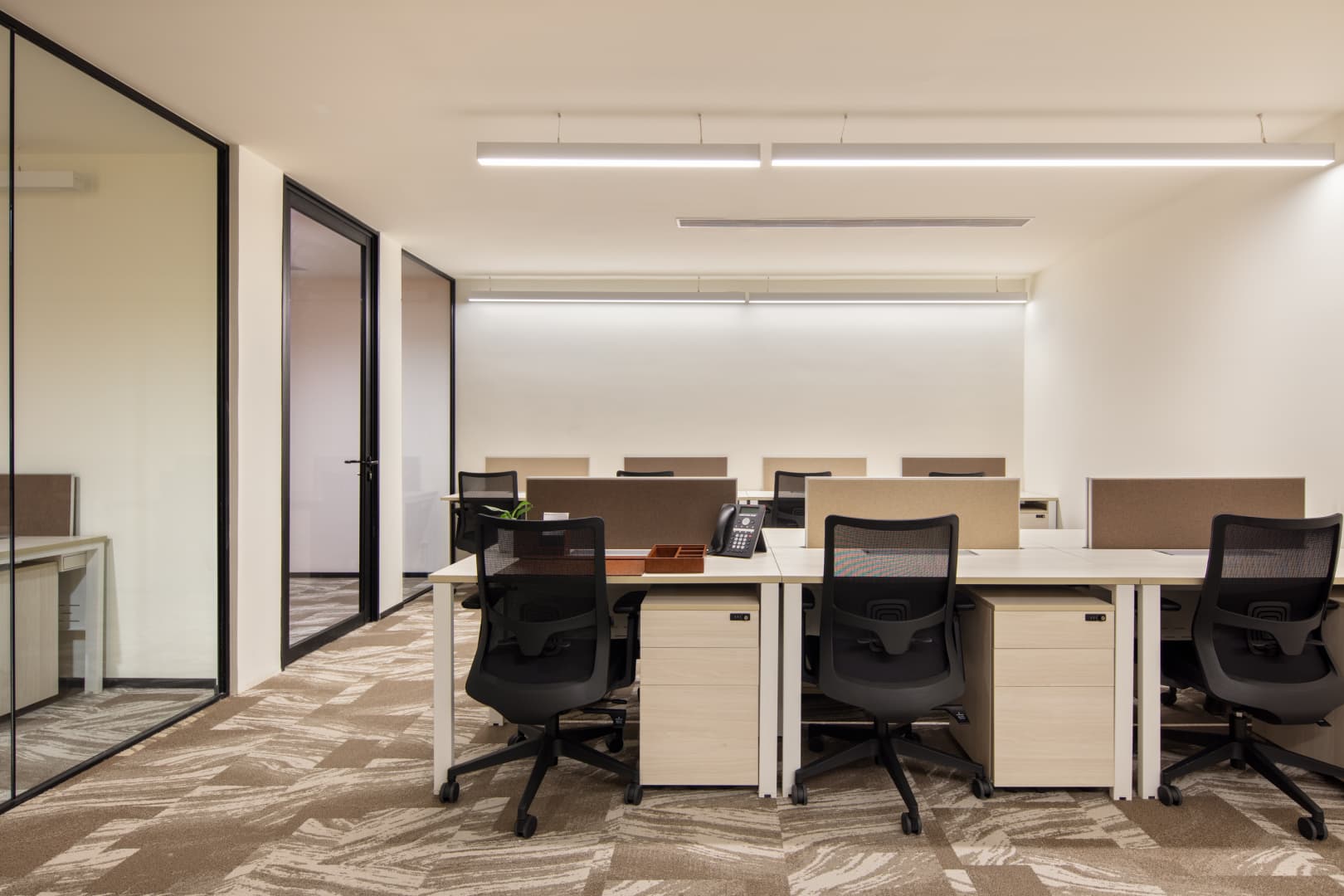 Corporatedge - flexi-desk