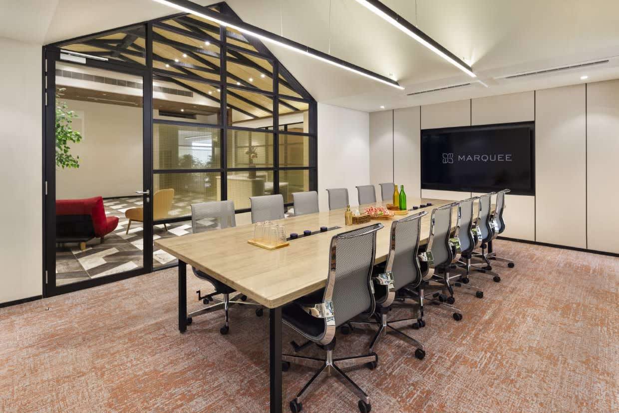 12 Seater Meeting Room interior