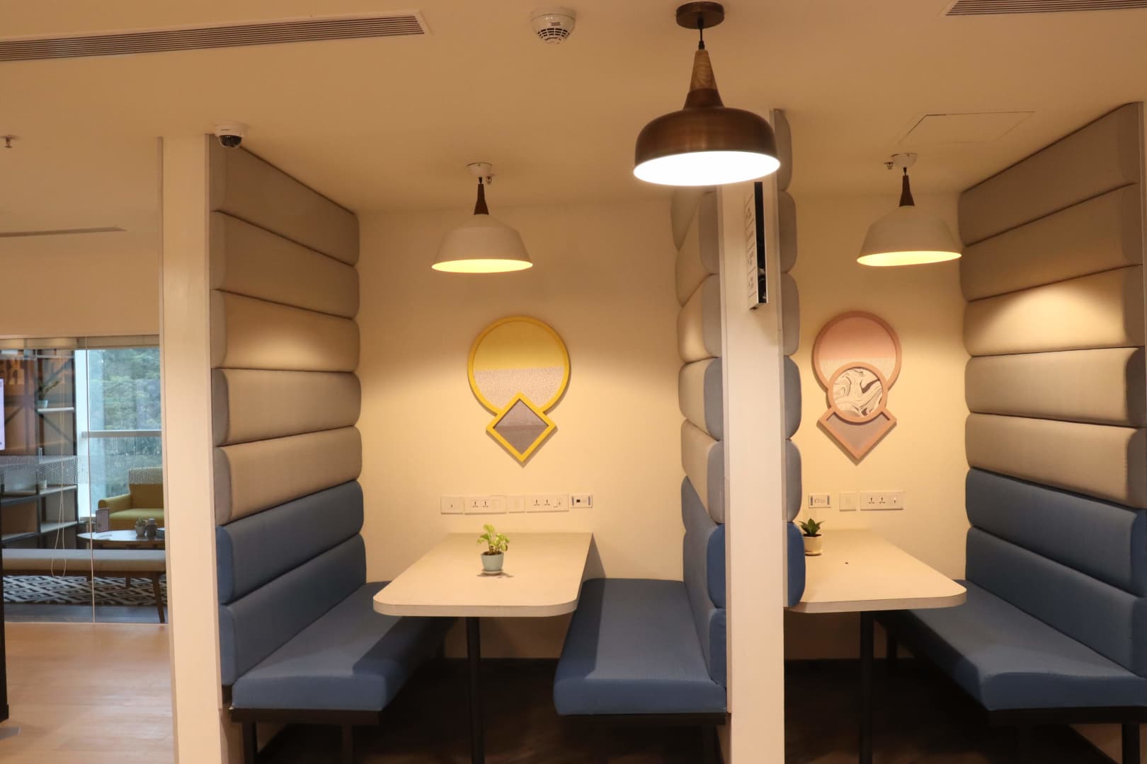 COWRKS - flexi-desk