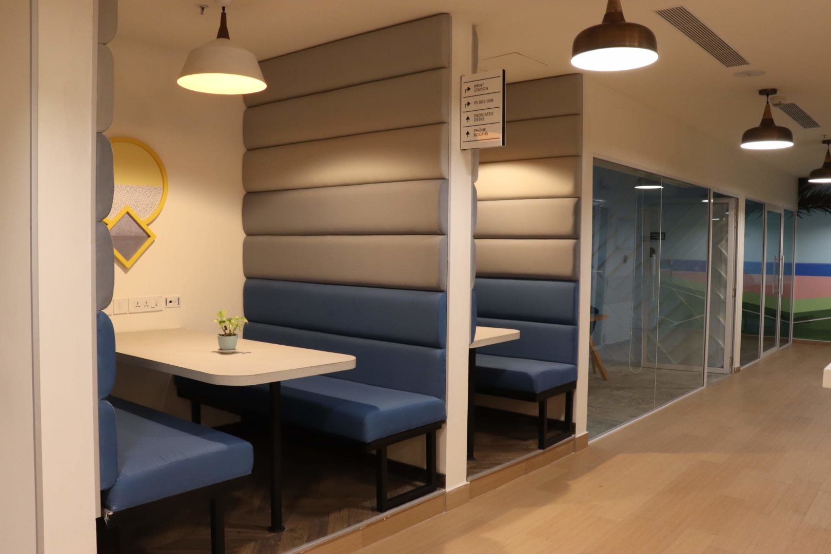 Desk – COWRKS interior