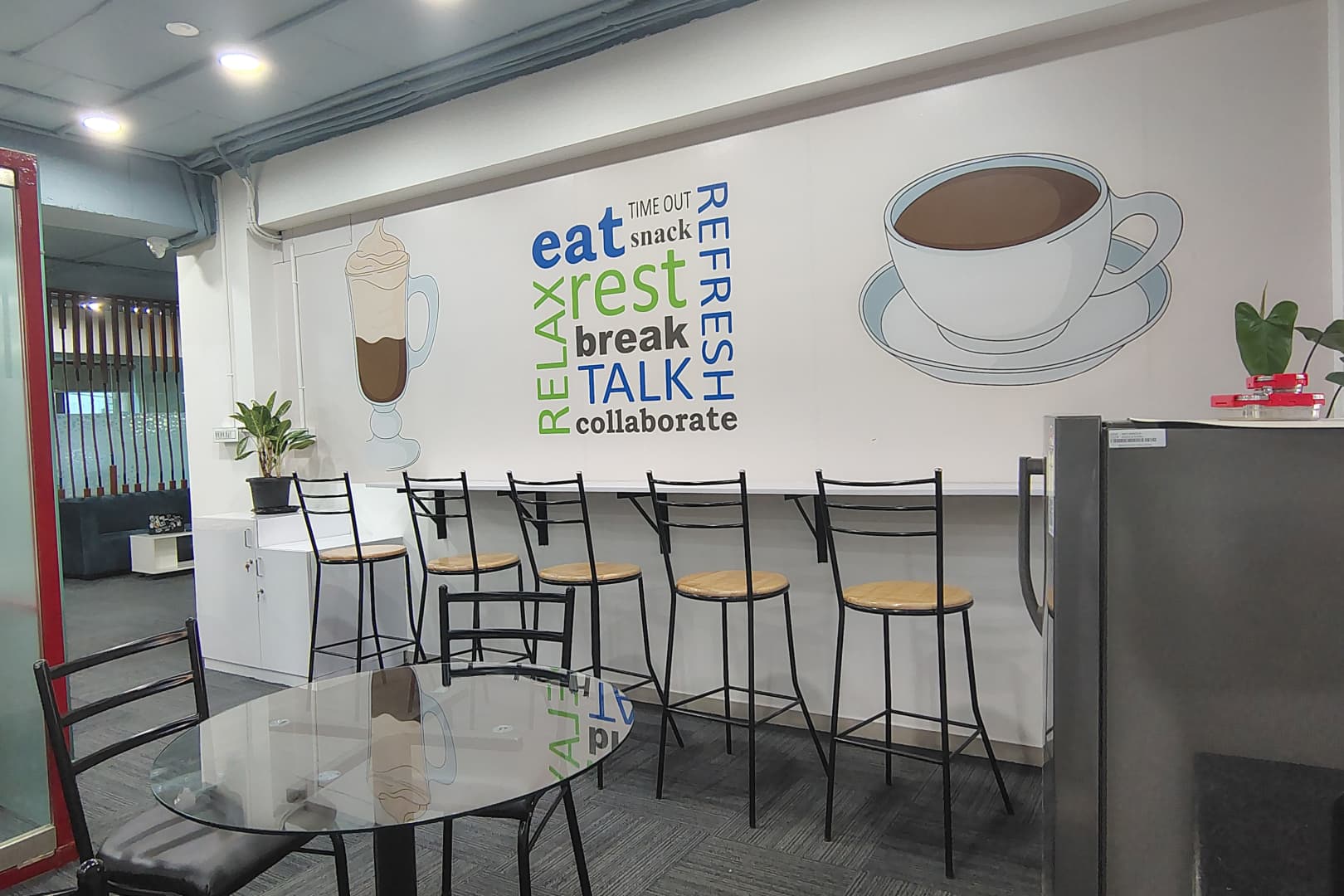 Desk – Elite Co-Works workspace