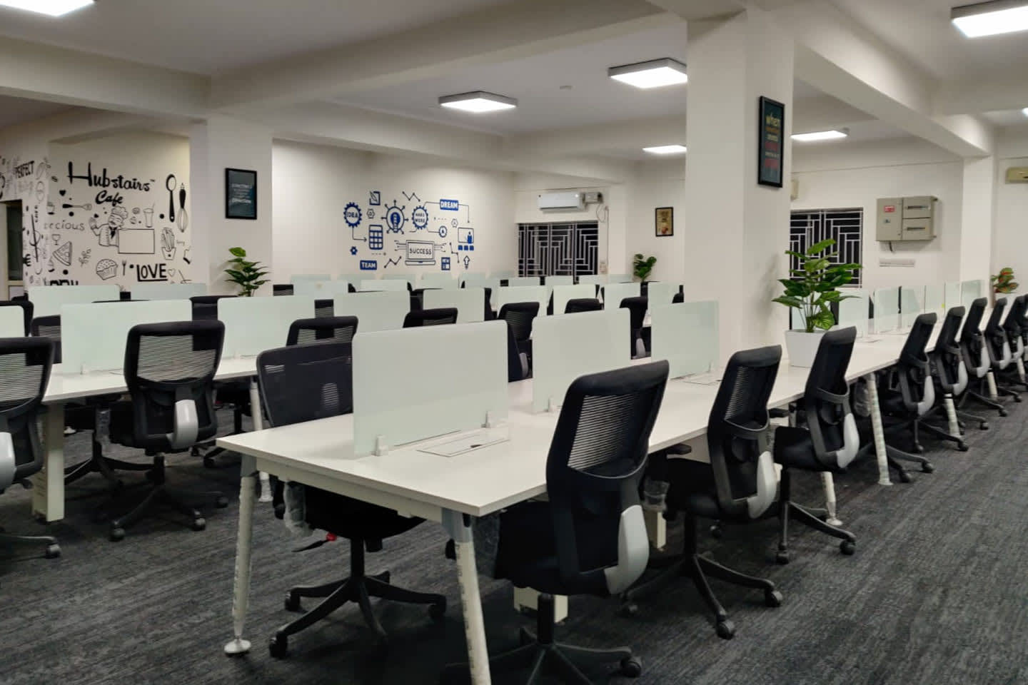 Desk – Hubstairs interior