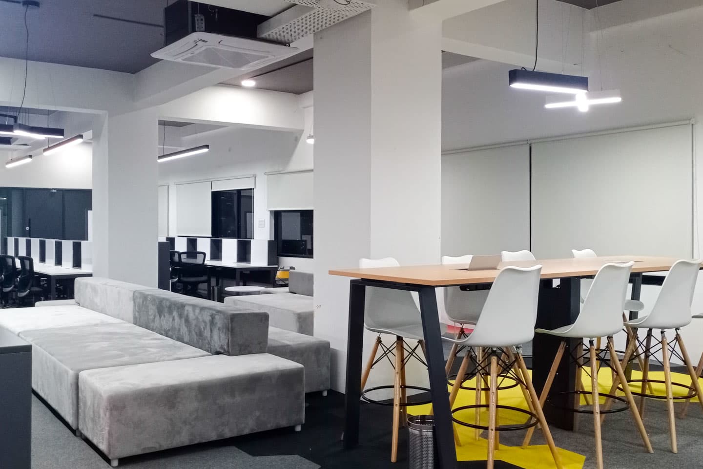 Hustlehub interior