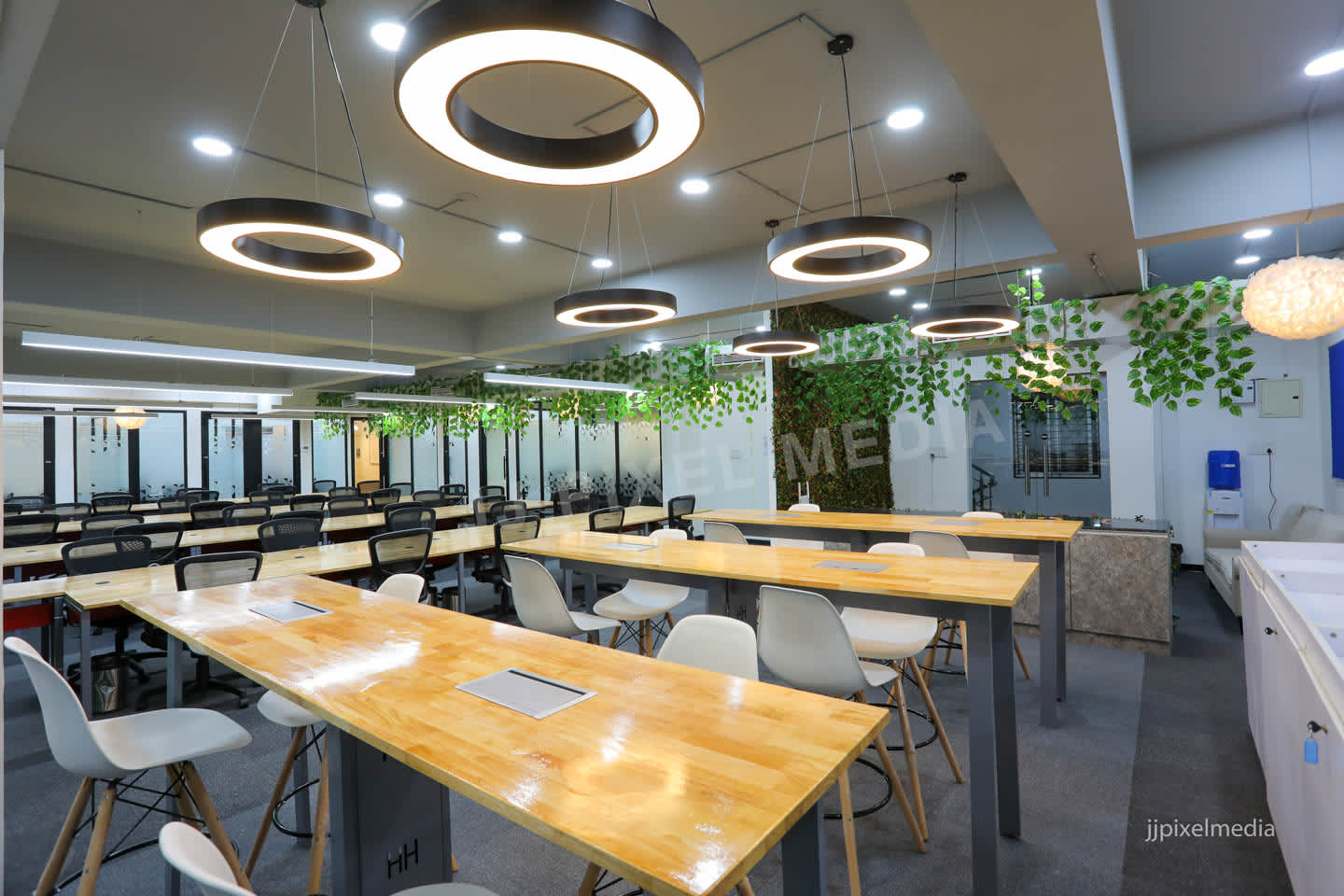 Hustlehub interior