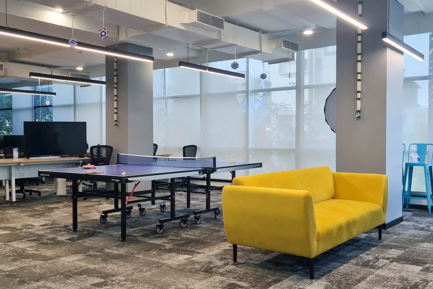 Incubex HSR11 workspace