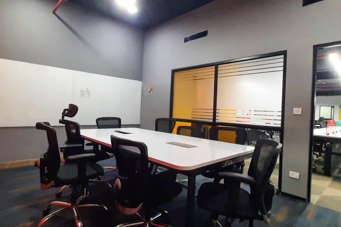 Jorbish Space interior