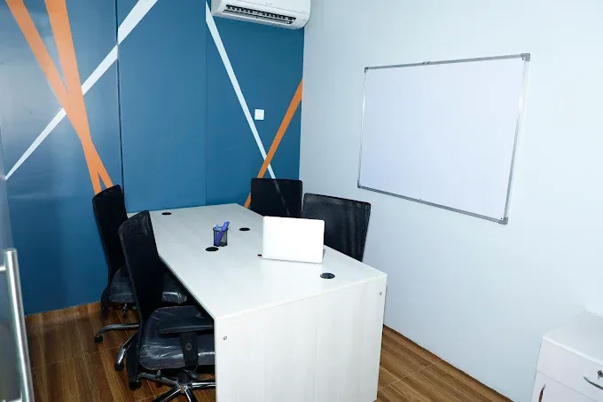 Opus Desk workspace