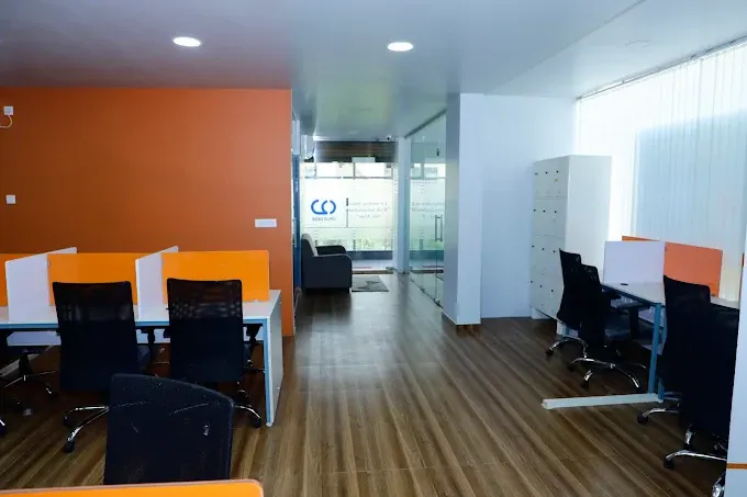 Opus Desk space