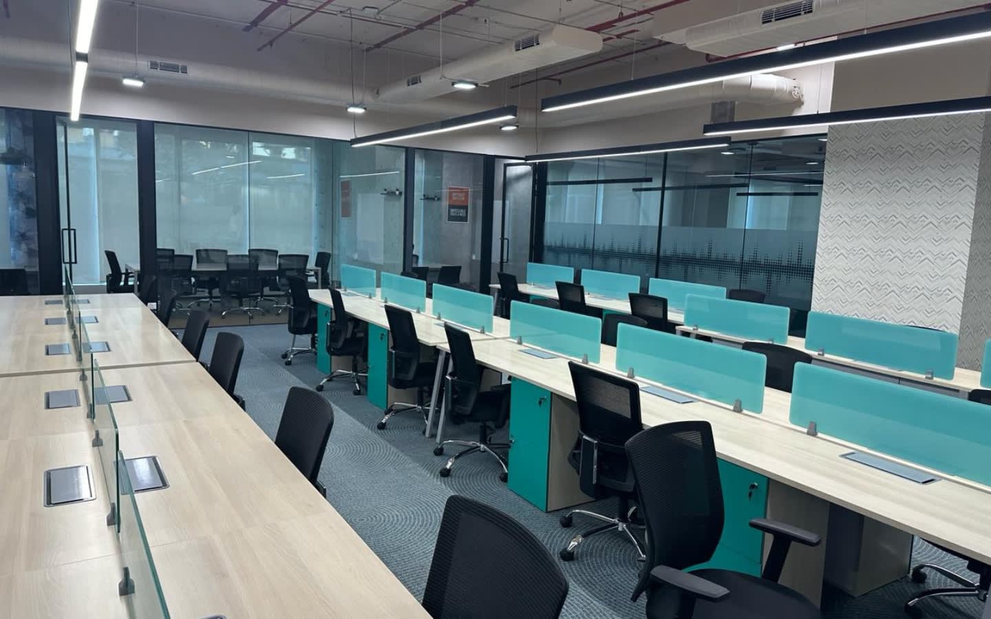 RMZ Titanium workspace