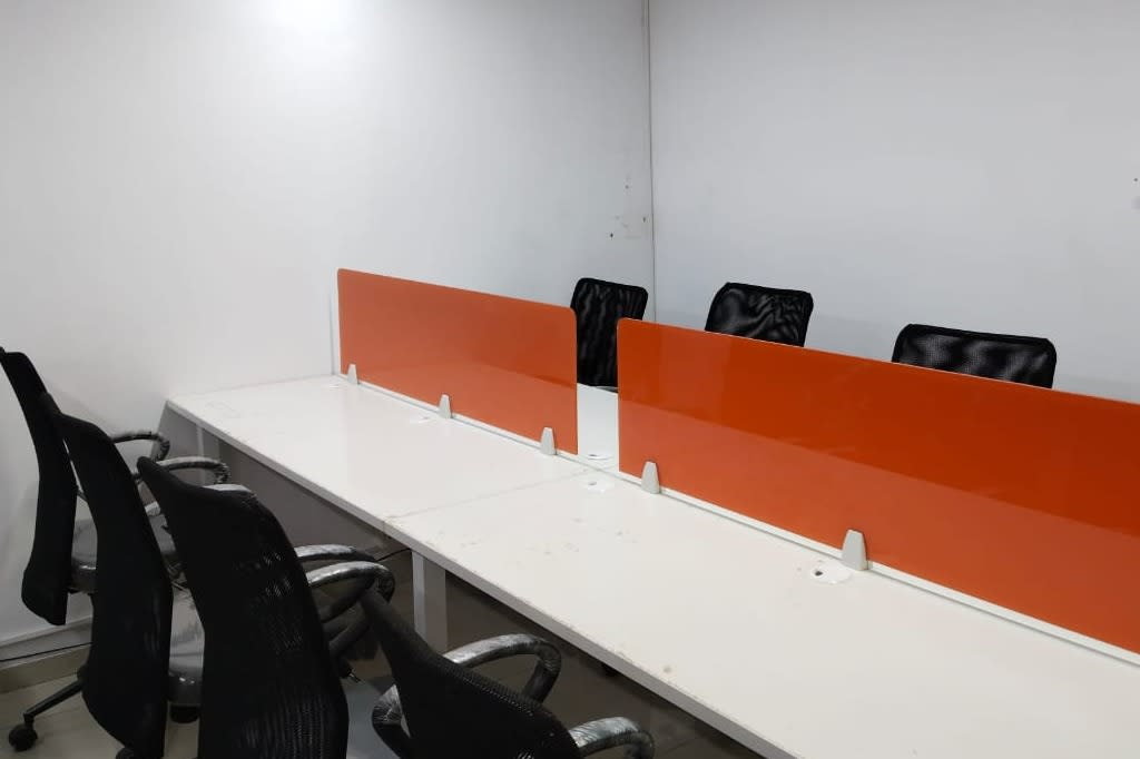 RR Coworking workspace