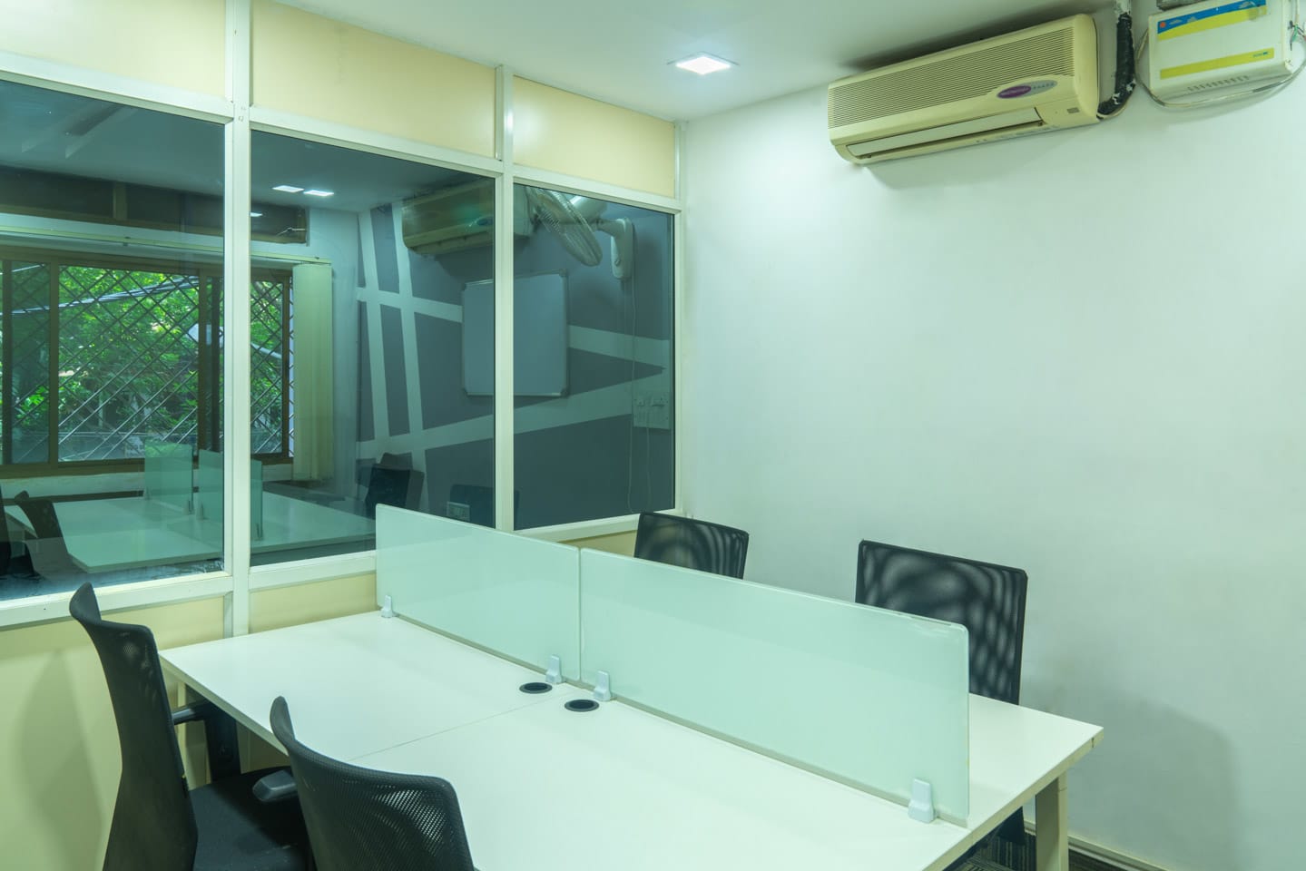 Private Cabins - 4 seater