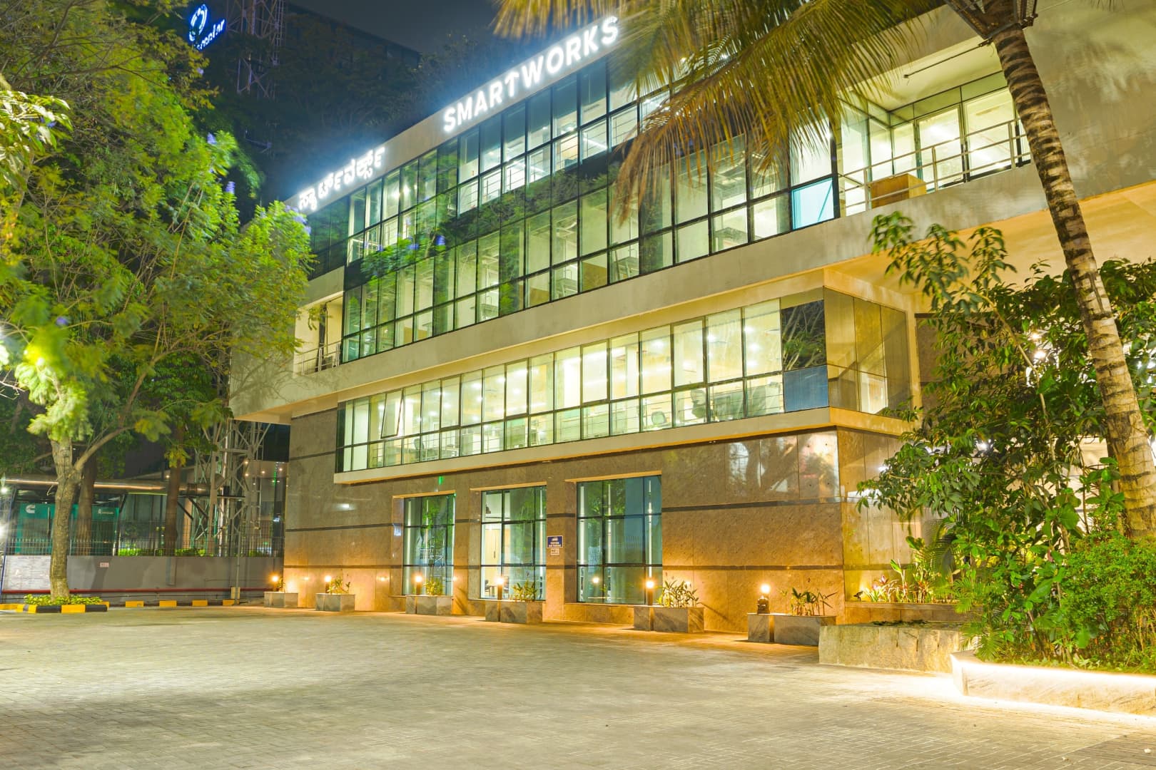 Smartworks Global Tech Park workspace