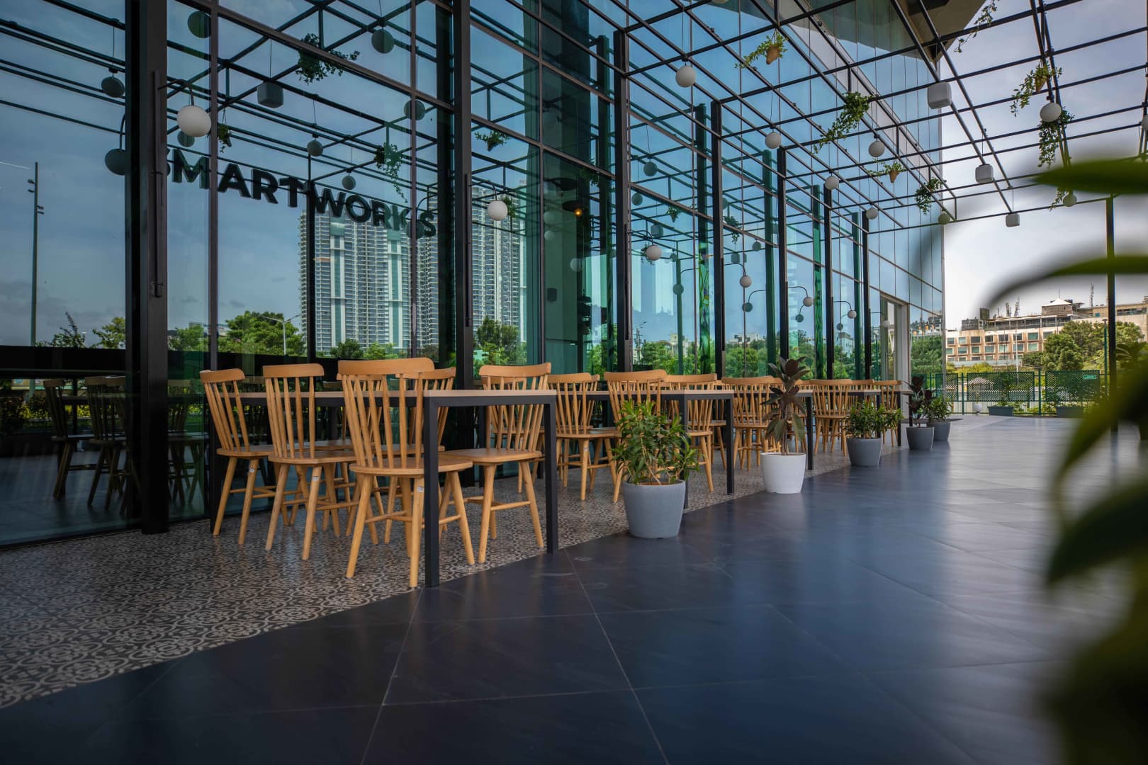 Desk – Smartworks interior