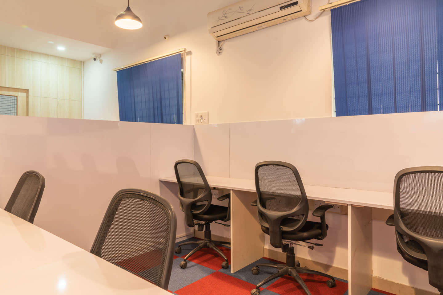 Startuphuts Sector 2, HSR space