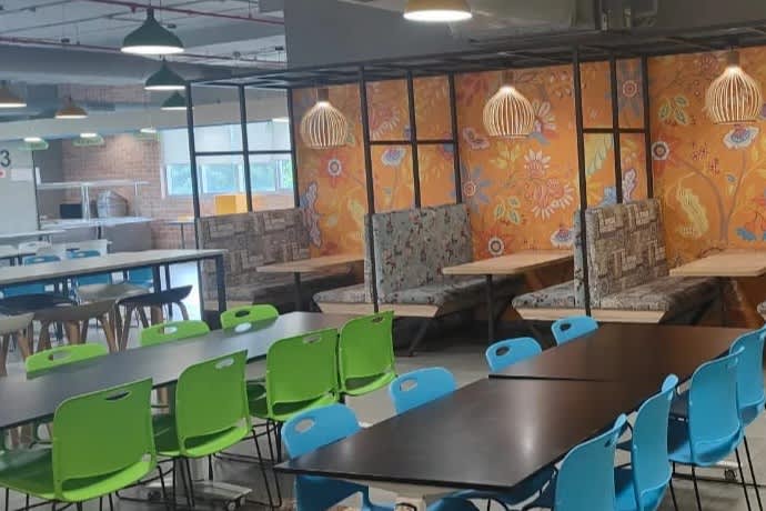 Table Space Bren Optimus interior