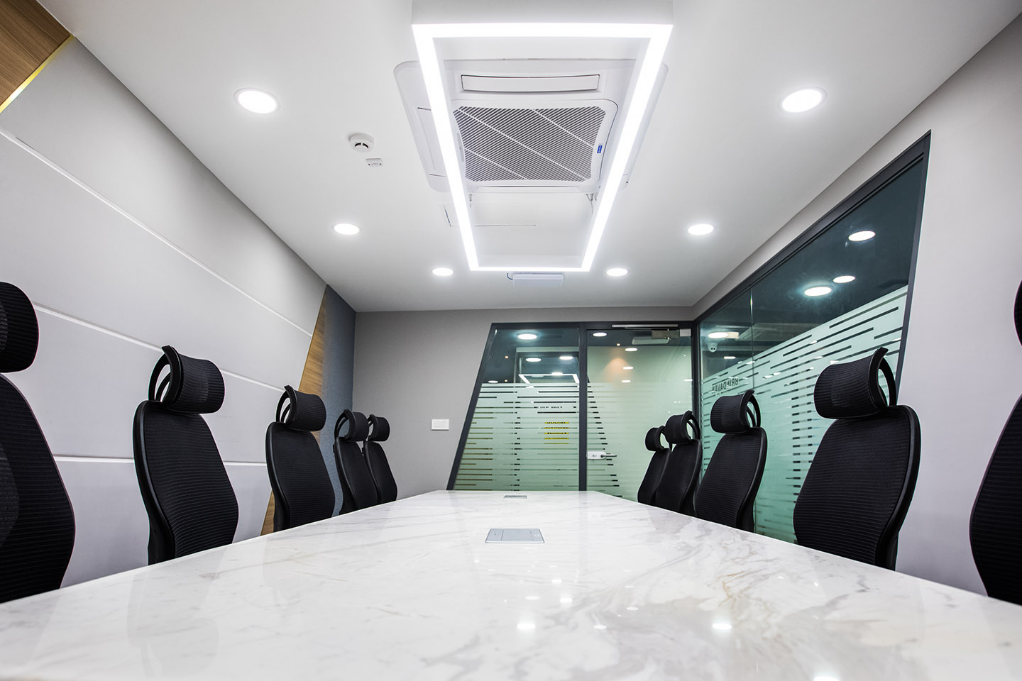 Trend Works HM Towers space