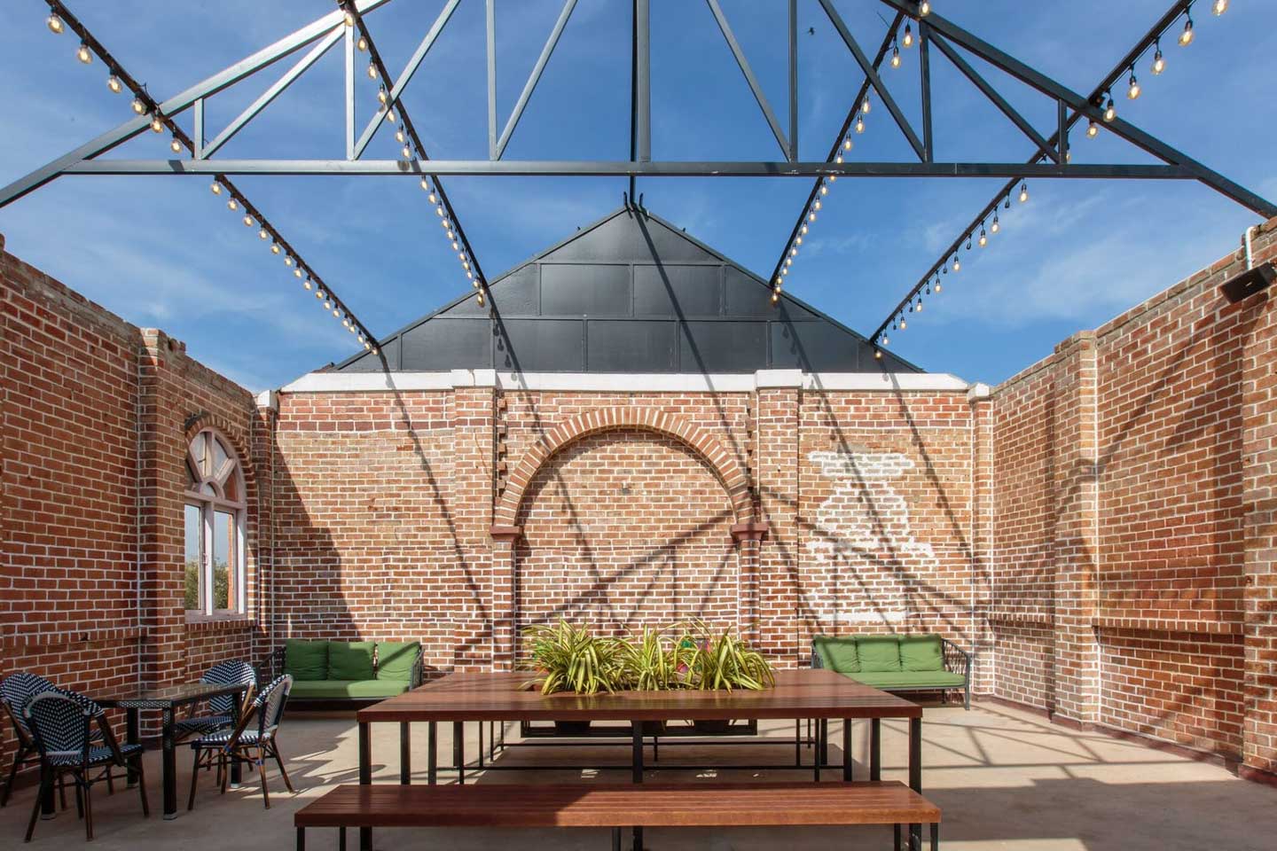 Desk – WeWork space
